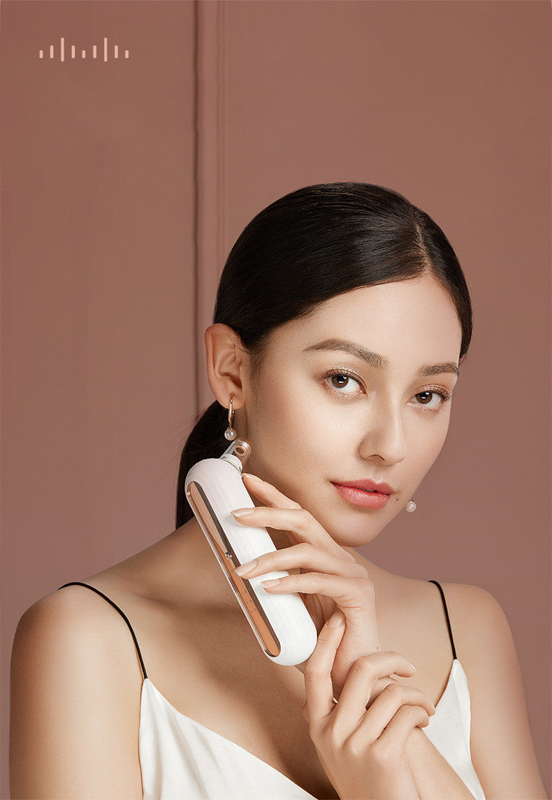 Deep Pore Cleanser - HydroLuxe™