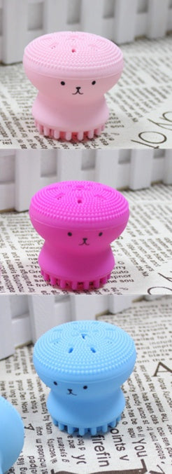 Cute Silicone Cleansing And Exfoliating Tool Brush