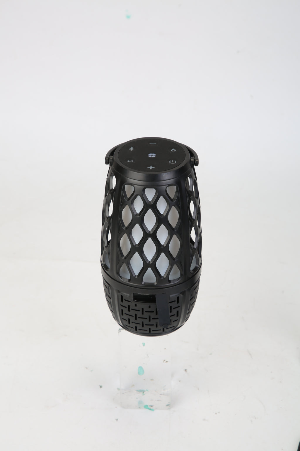 1Pc 4 In 1 Wireless 5.3 Outdoor Speaker IPX5 Waterproof Patio Speaker LED Flame Speaker With 3 Flame Light Modes Hook Stake Wall Mount Holder Sync Up To 1,00 Speakers