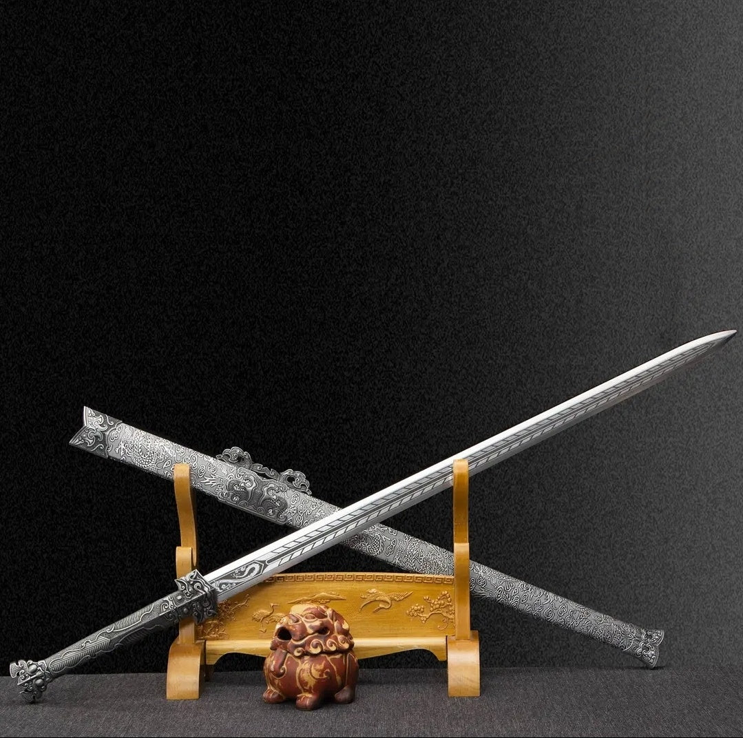 Beast Beak Integral Sword High Manganese Steel Self-Defense Cold Weapon  Collection-Grade  Unsharpened